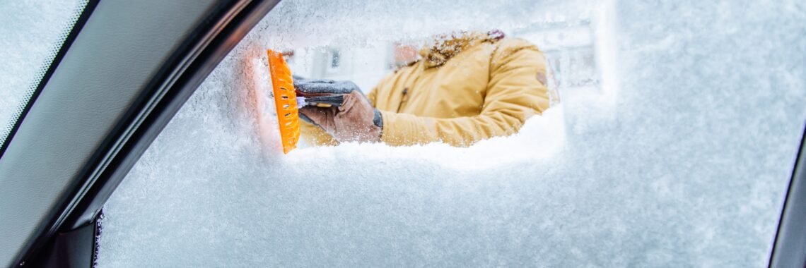 Odmagljivanje-auto-stakala-zimi